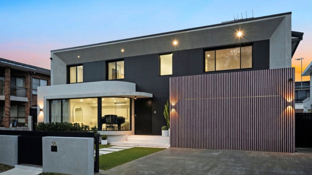 Will My Foundation Support a Second Storey Addition?