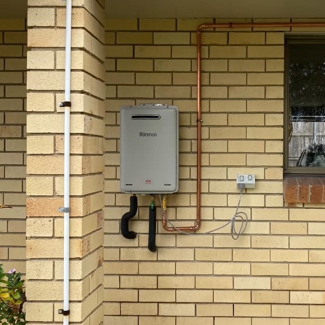 Gas Hot Water Pilot Light Out? Check This Before Calling a Plumber