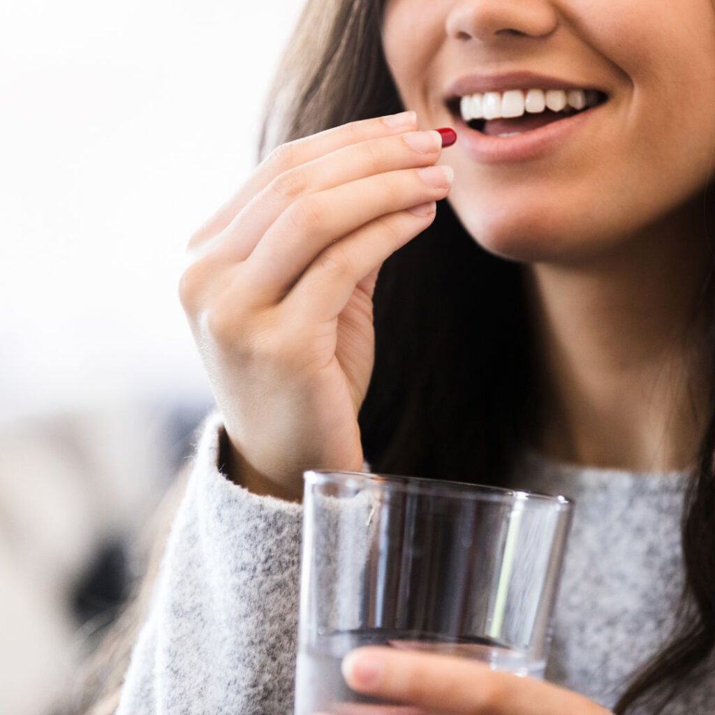 Lacritec for Dry Eyes: Efficacy and Possible Side Effects