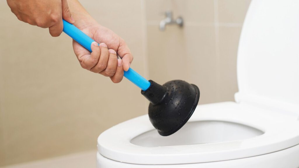 Blocked Toilet: 5 Signs You Need to Watch For