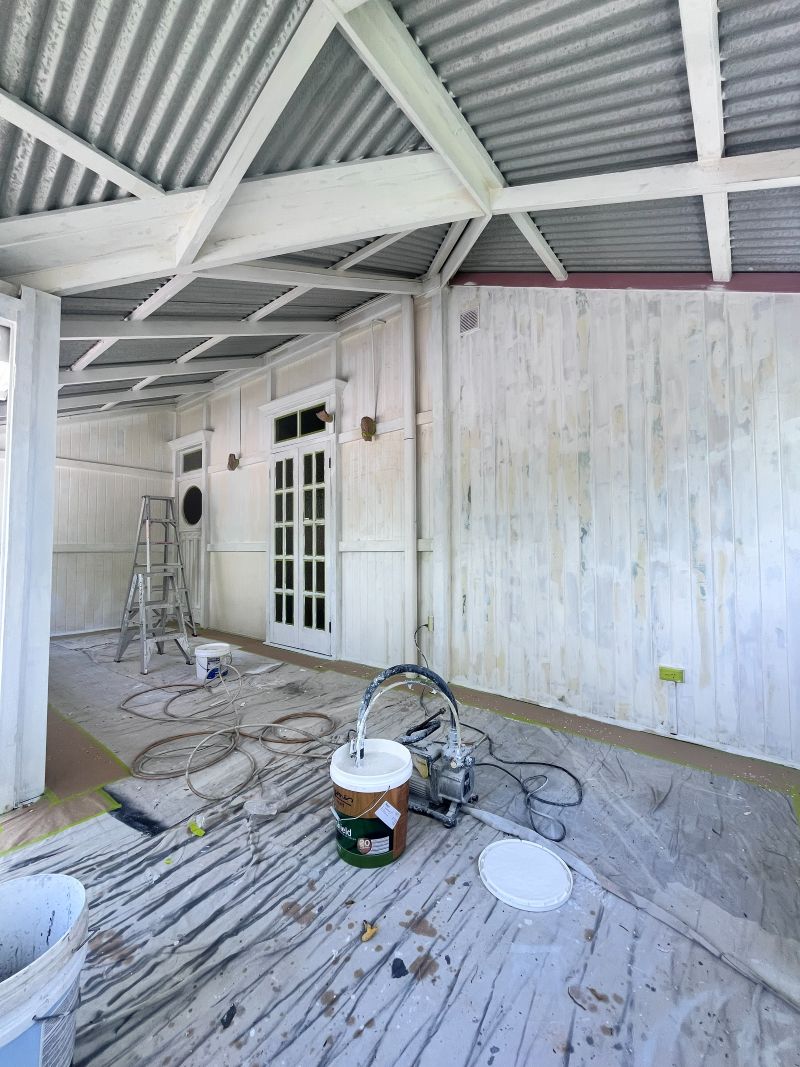 Queenslander Home Painting Before